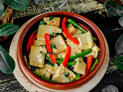 CHILLI PANEER CORIANDER SAUCE